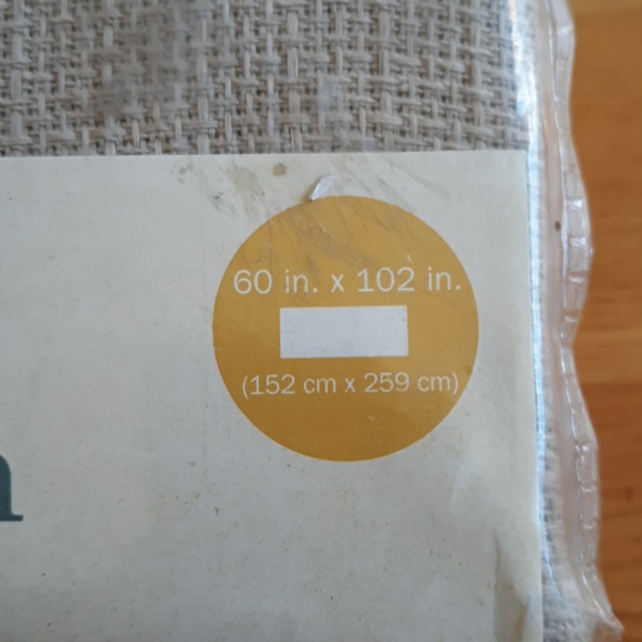 Fabric Table Cloth - Picture 3 of 3